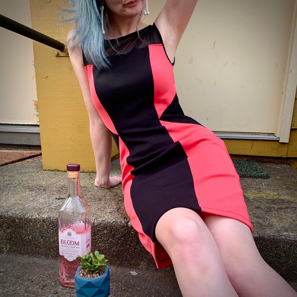 071 Enfocus Studio Black and Coral Colorblock Dress